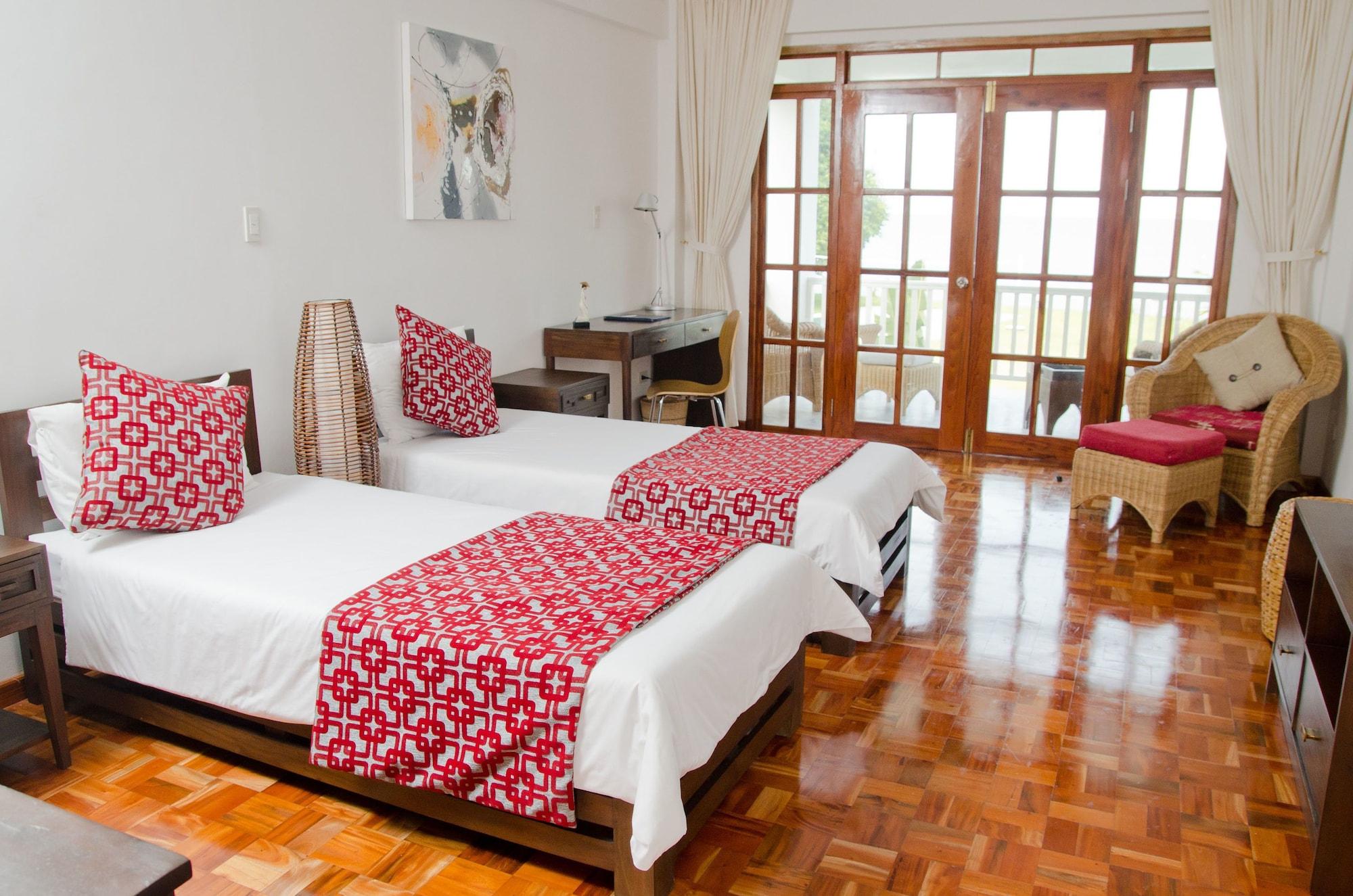 Sea Dream Resorts Dauin Bagian luar foto