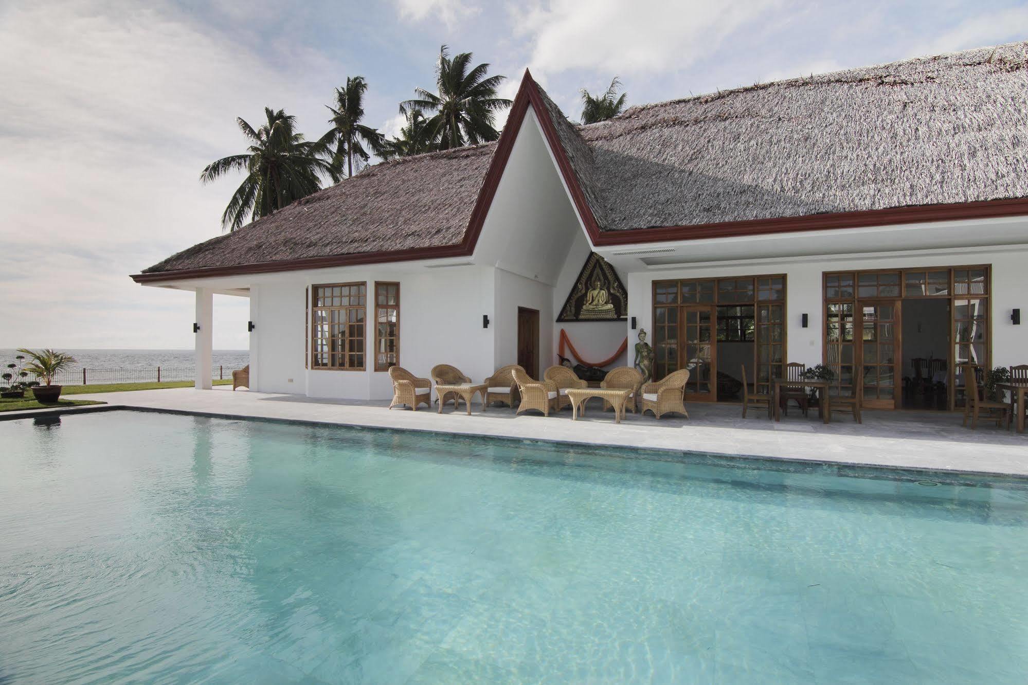 Sea Dream Resorts Dauin Bagian luar foto